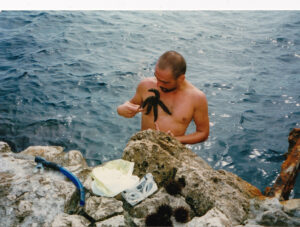 Bruno Pélassy with Starfish, Coco Beach, Nizza, 1997, Foto: Laura Cottingham
